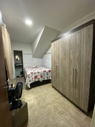 Casa com: 4 quartos, 2 suítes, no bairro Porto em Itabaiana.
