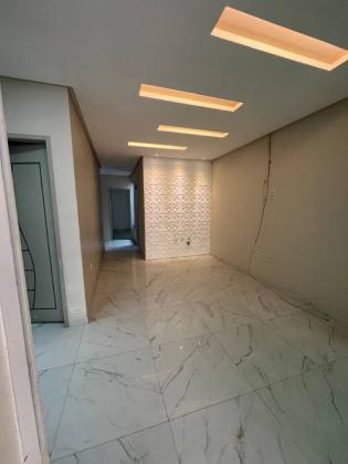 Casa com: 3 quartos, 1 suíte, no Loteamento Chiara em Itabaiana.