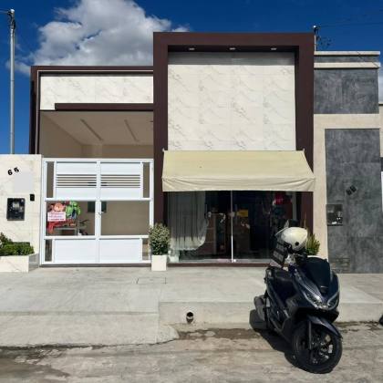 Casa Financiável com: 3 quartos, 1 suíte, e ponto comercial! no bairro Anízio Amâncio de Oliveira em Itabaiana.