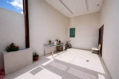 Casa Financiável com: 3 quartos, 1 suíte, e ponto comercial! no bairro Anízio Amâncio de Oliveira em Itabaiana.