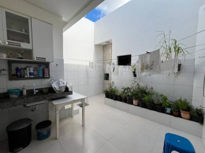 Casa Financiável com: 3 quartos, 1 suíte, e ponto comercial! no bairro Anízio Amâncio de Oliveira em Itabaiana.