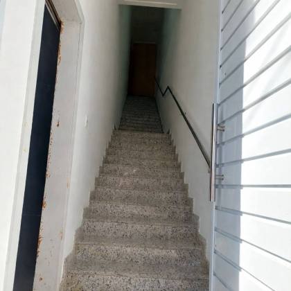 Prédio com: 3 quartos, 1 suíte, no bairro Porto em Itabaiana.