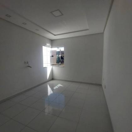 Prédio com: 3 quartos, 1 suíte, no bairro Porto em Itabaiana.