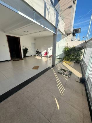 Casa Financiável, com: 5 quartos, 1 suíte, no bairro Serrano em Itabaiana.