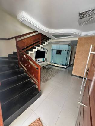 Casa Financiável, com: 5 quartos, 1 suíte, no bairro Serrano em Itabaiana.