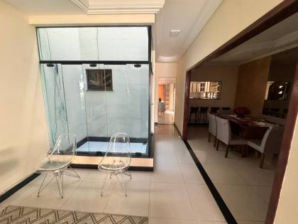 Casa Financiável, com: 5 quartos, 1 suíte, no bairro Serrano em Itabaiana.