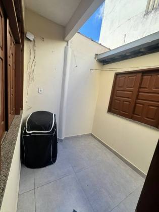 Casa Financiável, com: 5 quartos, 1 suíte, no bairro Serrano em Itabaiana.