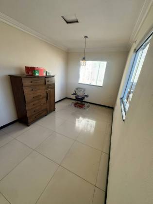 Casa Financiável, com: 5 quartos, 1 suíte, no bairro Serrano em Itabaiana.