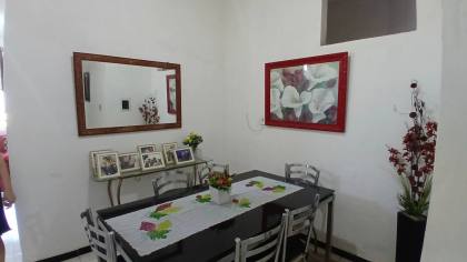 Casa com: 4 quartos, 2 suítes, no bairro Serrano em Itabaiana.