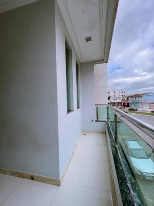 Casa com: 4 quartos, 1 suíte, no Centro de Itabaiana.