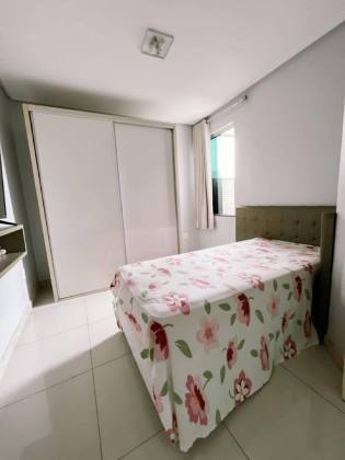 Casa com: 4 quartos, 1 suíte, no Centro de Itabaiana.