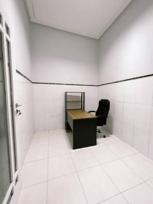Casa com: 4 quartos, 1 suíte, no Centro de Itabaiana.