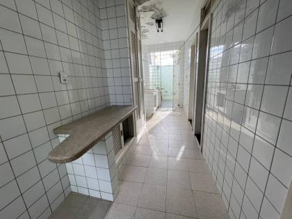 Casa para quem busca espaço, e conforto, com: 5 quartos, 4 banheiros na Avenida Nova (Bairro Serrano)
