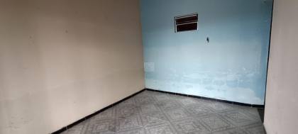 Oportunidade para Personalizar! Casa com Telhado Quatro Águas na Lagoa do Forno