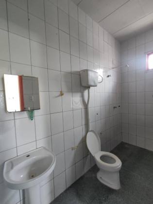 Imóvel Comercial Para Alugar. Com 22 salas. no bairro Serrano, próximo ao Senac em Itabaiana.