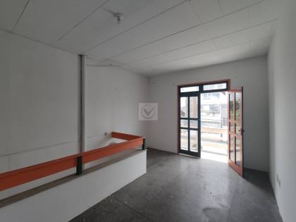 Imóvel Comercial Para Alugar. Com 22 salas. no bairro Serrano, próximo ao Senac em Itabaiana.