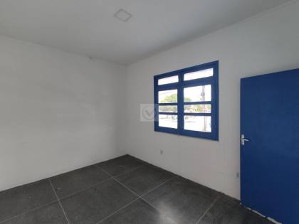 Imóvel Comercial Para Alugar. Com 22 salas. no bairro Serrano, próximo ao Senac em Itabaiana.