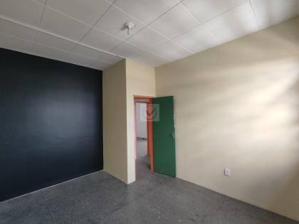 Imóvel Comercial Para Alugar. Com 22 salas. no bairro Serrano, próximo ao Senac em Itabaiana.