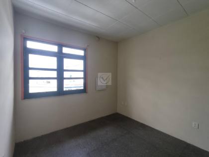 Imóvel Comercial Para Alugar. Com 22 salas. no bairro Serrano, próximo ao Senac em Itabaiana.