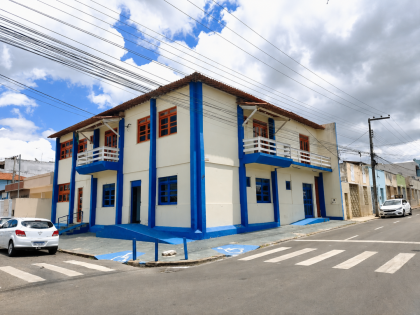 Imóvel Comercial Para Alugar. Com 22 salas. no bairro Serrano, próximo ao Senac em Itabaiana.