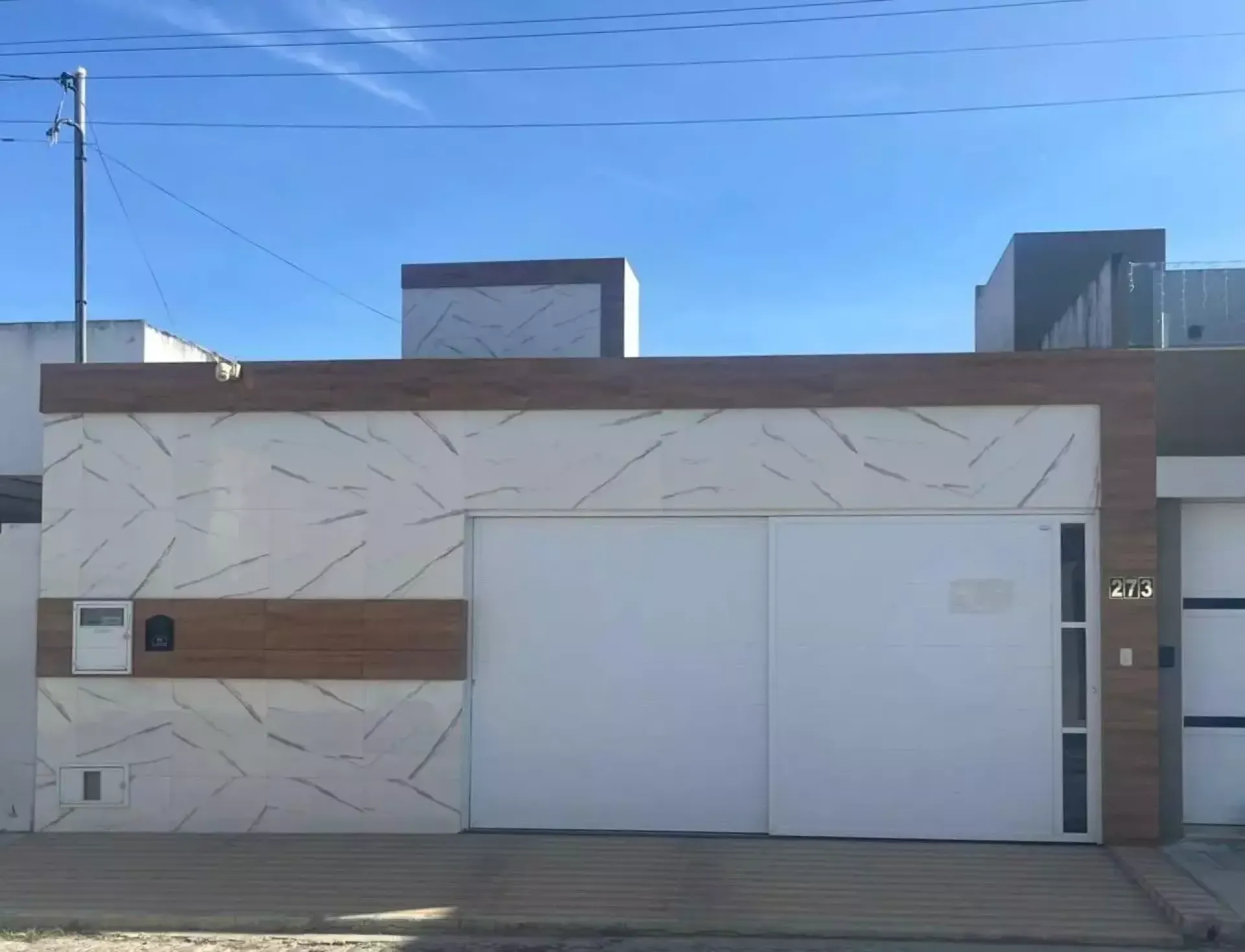 Casa com: 3 quartos, 1 suíte, no bairro Oviedo Teixeira em Itabaiana.