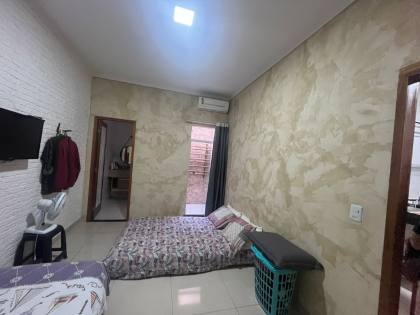 Casa com: 3 quartos, 1 suíte, no bairro Oviedo Teixeira em Itabaiana.