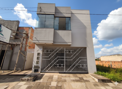 Casa com: 5 quartos, 1 suíte, no bairro José Milton Machado em Itabaiana.