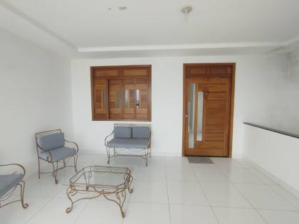 Casa com: 5 quartos, 1 suíte, no bairro José Milton Machado em Itabaiana.
