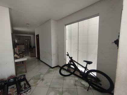 Casa com: 5 quartos, 1 suíte, no bairro José Milton Machado em Itabaiana.