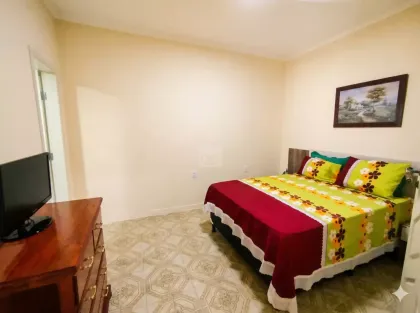 Casa Impecável no Marianga com Lazer Completo e 2 Garagens Independentes!