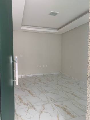 Casa com: 3 quartos, 1 suíte, no bairro Serrano em Itabaiana.