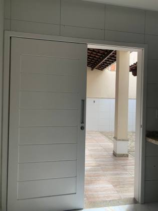 Casa com: 3 quartos, 1 suíte, no bairro Serrano em Itabaiana.