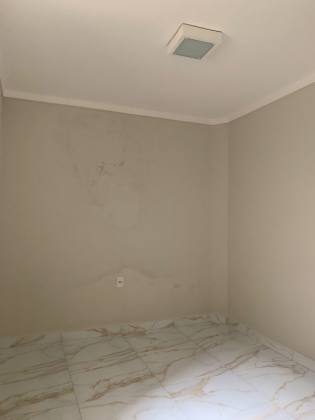 Casa com: 3 quartos, 1 suíte, no bairro Serrano em Itabaiana.