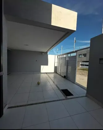 Casa com: 3 quartos, 2 suítes, e 4 banheiros, no bairro Marianga (Chiara) em Itabaiana.