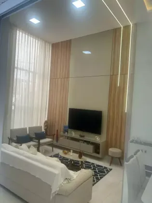 Casa com: 4 quartos, 1 suíte, no bairro Anízio Amâncio de Oliveira em Itabaiana.