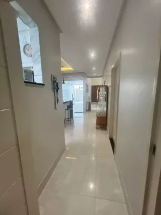 Casa com: 4 quartos, 1 suíte, no bairro Anízio Amâncio de Oliveira em Itabaiana.