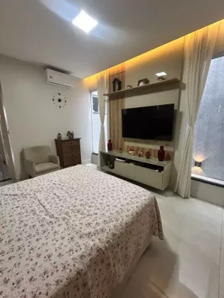 Casa com: 4 quartos, 1 suíte, no bairro Anízio Amâncio de Oliveira em Itabaiana.