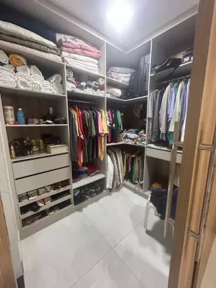 Casa com: 4 quartos, 1 suíte, no bairro Anízio Amâncio de Oliveira em Itabaiana.
