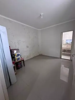 Casa com: 5 quartos, 3 suítes, no Centro de Itabaiana.