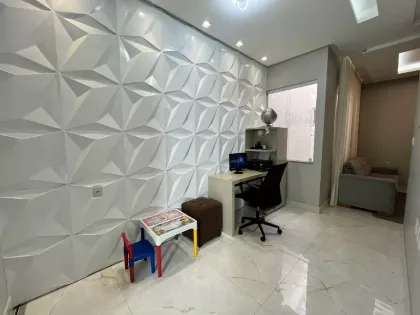 Casa de alto padrão, com: 3 quartos, 2 suítes, no bairro Marianga (Chiara) em Itabaiana.