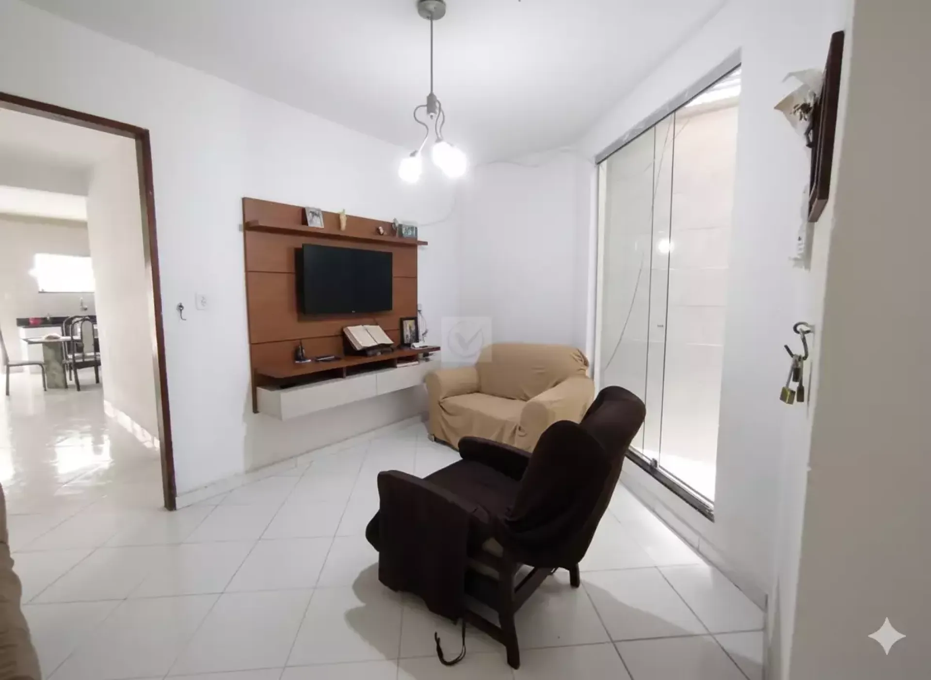 Casa com 5 quartos, 1 suíte, 4 banheiros no Centro de Itabaiana