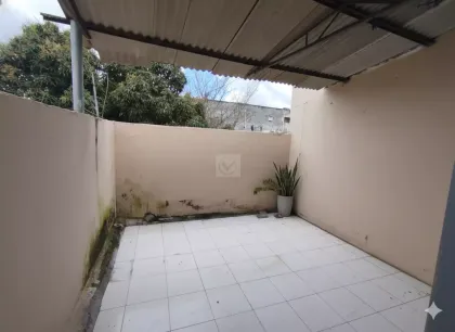 Casa com 5 quartos, 1 suíte, 4 banheiros no Centro de Itabaiana