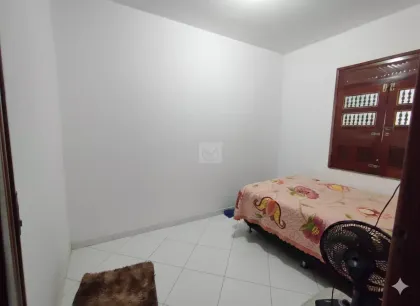 Casa com 5 quartos, 1 suíte, 4 banheiros no Centro de Itabaiana