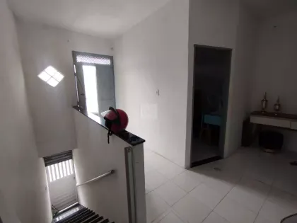 Casa com 5 quartos, 1 suíte, 4 banheiros no Centro de Itabaiana