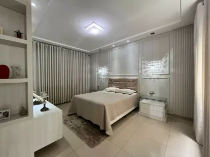 Casa de alto padrão com: 4 quartos, 1 suíte, no bairro Marianga (Chiara) em Itabaiana.