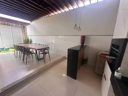 Casa de alto padrão financável no bairro Marianga (Chiara)