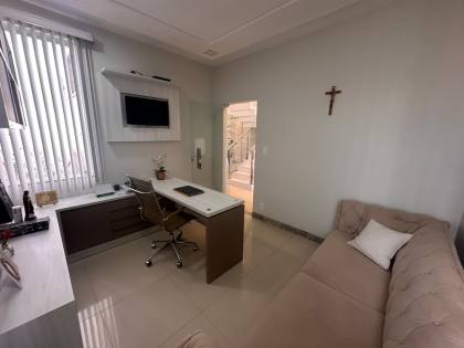 Casa de alto padrão financável no bairro Marianga (Chiara)