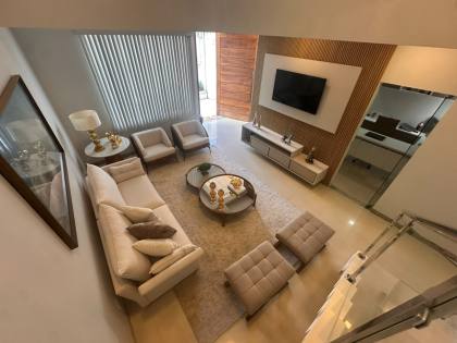 Casa de alto padrão financável no bairro Marianga (Chiara)
