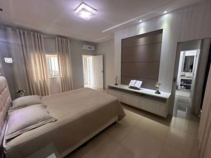 Casa de alto padrão financável no bairro Marianga (Chiara)