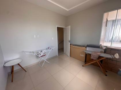 Casa de alto padrão financável no bairro Marianga (Chiara)